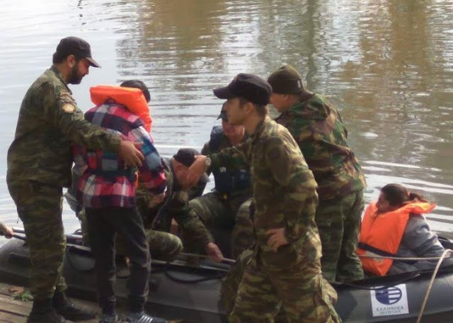 ''ΤΟ ΧΡΩΜΑ ΣΤΗ ΖΩΗ ΜΑΣ, ΔΕΝ ΤΟ ΔΙΝΟΥΝ ΟΙ ΕΙΚΟΝΕΣ,ΑΛΛΑ Η ΔΙΑΘΕΣΗ ΝΑ ΣΥΜΜΕΤΕΧΟΥΜΕ ΟΛΟΙ ΙΣΟΤΙΜΑ ΚΑΙ ΟΙ ΑΝΘΡΩΠΟΙ ΠΟΥ ΤΟ ΚΑΝΟΥΝ ΠΡΑΓΜΑΤΙΚΟΤΗΤΑ.'' - Φωτογραφία 12