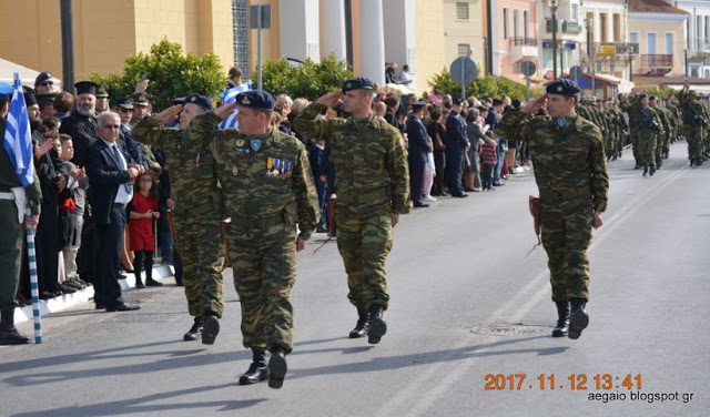 ΕΛΕΥΘΕΡΙΑ ΣΑΜΟΥ 2017. Εντυπωσιακές φωτό από τη Στρατιωτική παρέλαση - Φωτογραφία 9