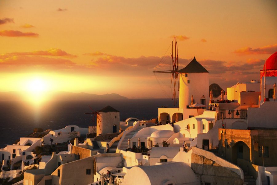 Guardian: «O Αλ. Τσίπρας θέλει να φέρει το Hollywood στην Ελλάδα» - Φωτογραφία 1