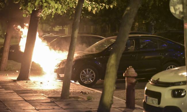 Γιατί αυξήθηκαν τα αυτοκίνητα που αρπάζουν φωτιά εν κινήσει στην Ελλάδα - Φωτογραφία 1