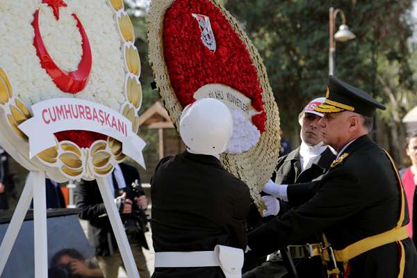 ΕΚΤΑΚΤΟ – Στους δρόμους οι Κύπριοι: 500 πόδια πάνω από το έδαφος τουρκικά μαχητικά – Η Εθνική Φρουρά δέσμευσε επειγόντως 5 περιοχές – Δείτε τα βίντεο - Φωτογραφία 7