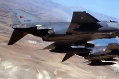 ΕΚΤΑΚΤΟ – Στους δρόμους οι Κύπριοι: 500 πόδια πάνω από το έδαφος τουρκικά μαχητικά – Η Εθνική Φρουρά δέσμευσε επειγόντως 5 περιοχές – Δείτε τα βίντεο