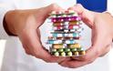“Καραμέλες” για τους Έλληνες τα αντιβιοτικά