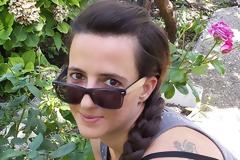 Επέστρεψε στο χωριό της στη Χούνη Αγρινίου για να ασχοληθεί με τη γη