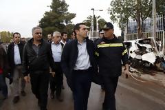 Στις πληγείσες περιοχές της Δυτικής Αττικής ο Αλέξης Τσίπρας (ΦΩΤΟ & ΒΙΝΤΕΟ)