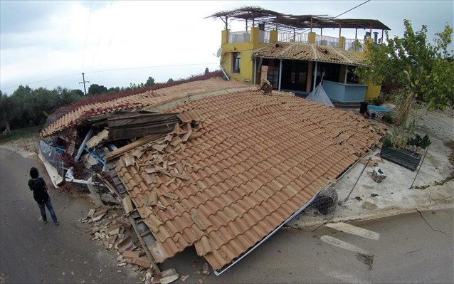 Σαν σήμερα ο φονικός σεισμός των 6,4R στην Λευκάδα το 2015 - Φωτογραφία 2