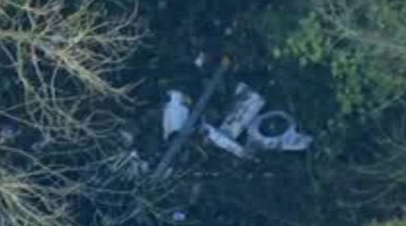 Αεροπλάνο συγκρούστηκε με ελικόπτερο στη Βρετανία - Φόβοι για τέσσερις νεκρούς - Φωτογραφία 1