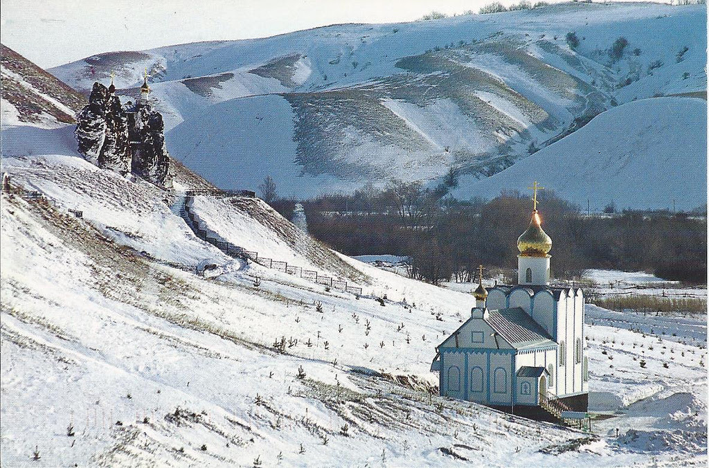 Ρωσία - Τό σκαλισμένο μέσα στά ἄσπρα βράχια μοναστήρι - Φωτογραφία 7
