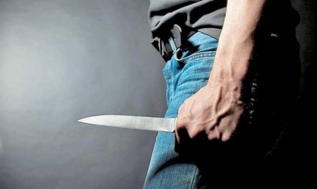 Κατούνα: αναζητείται 45χρονος που φέρεται να απείλησε με μαχαίρι 31χρονο - Φωτογραφία 1