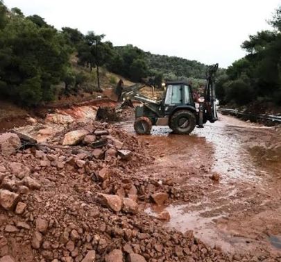 Συνδρομή Στρατού Ξηράς σε Νέα Πέραμο και Μάνδρα Αττικής - Φωτογραφία 7