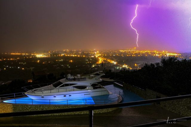 Όταν ο Ζήνωνας “σφυροκόπησε” τη Λευκάδα - Φωτογραφία 3