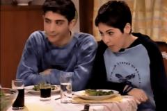 Από 17… 40 ετών! Πώς είναι σήμερα η Αφροδίτη από το «Άκρως Οικογενειακόν»; [photos]