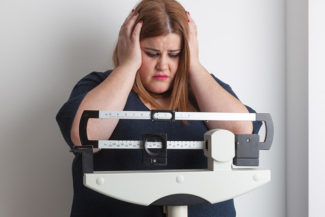 Ποιες είναι οι δύο επιπλέον αιτίες που αυξάνουν την πιθανότητα παχυσαρκίας στις γυναίκες; - Φωτογραφία 1
