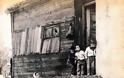 Η φονική νεροποντή του 1961 που άφησε την Αθήνα με 43 νεκρούς και χιλιάδες άστεγους - Φωτογραφία 1
