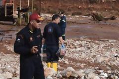 Μάνδρα: Μάχη με τον χρόνο για να βρεθούν δύο ακόμα αγνοούμενοι -20 οι νεκροί