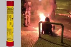 Πώς οι φωτοβολίδες που σώζουν ναυτικούς μετατρέπονται σε φονικά όπλα από τους κουκουλοφόρους [εικόνες & βίντεο]