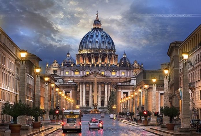 Σάλος στο Βατικανό από την αποκάλυψη σεξουαλικού σκανδάλου - Φωτογραφία 1