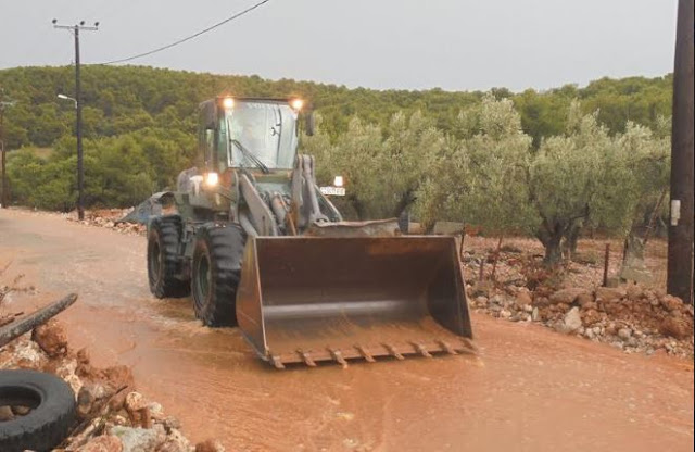 Συνδρομή Ενόπλων Δυνάμεων στην Αποκατάσταση Φυσικών Καταστροφών στην Αττική - Φωτογραφία 11