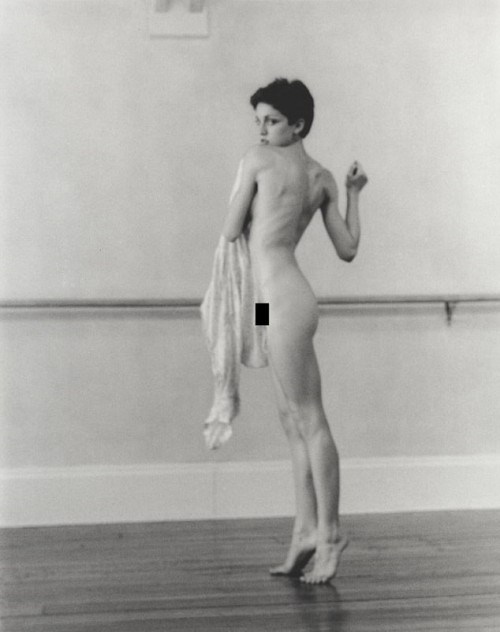 Στο σφυρί φωτογραφίες της 18χρονης Madonna να κάνει μπαλέτο γυμνή - Φωτογραφία 6