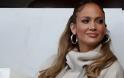 Και η Jennifer Lopez ενέδωσε στο καρέ -Η ανανέωση στα μαλλιά της