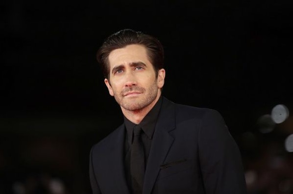 Θα είναι ο Jake Gyllenhaal ο επόμενος Batman; - Φωτογραφία 1
