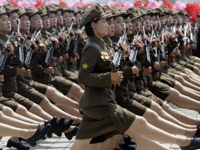 Η Βόρεια Κορέα αναγκάζει τις στρατιωτίνες της σε «πρόωρη εμμηνόπαυση» - Φωτογραφία 1