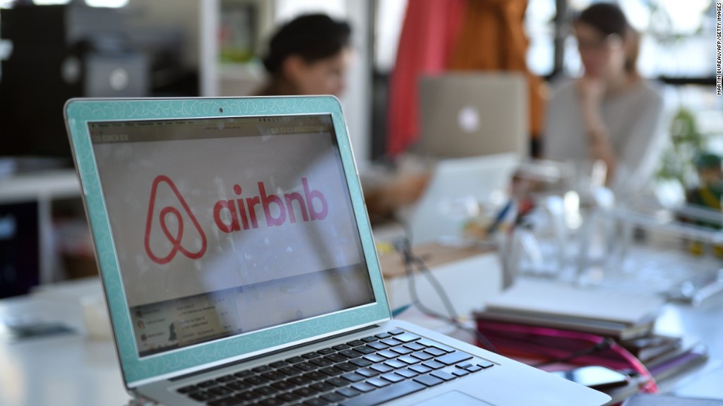 Airbnb: Οι Ελληνες οικοδεσπότες θέλουν φόρους και ανωνυμία - Φωτογραφία 1