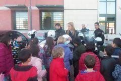 Επισκέφτηκαν το Αστυνομικό Μέγαρο Κοζάνης μαθητές Δημοτικού και παιδιά του Κέντρου Δημιουργικής Απασχόλησης Παιδιών με Αναπηρία