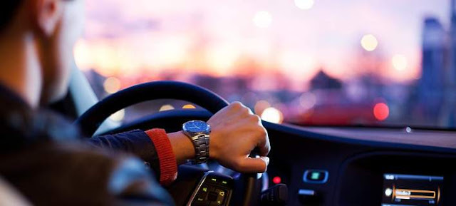 Ποια άτομα είναι περισσότερο αφηρημένα την ώρα που οδηγούν; - Φωτογραφία 1