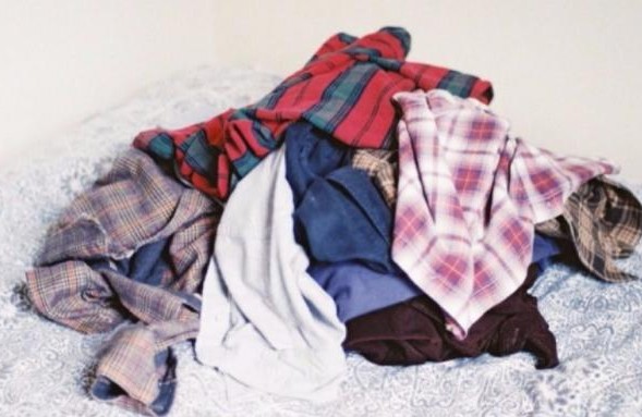 Γιατί δεν πρέπει να αφήνουμε άπλυτα ρούχα πολλές μέρες σε ένα δωμάτιο - Τι ανακάλυψαν επιστήμονες - Φωτογραφία 1