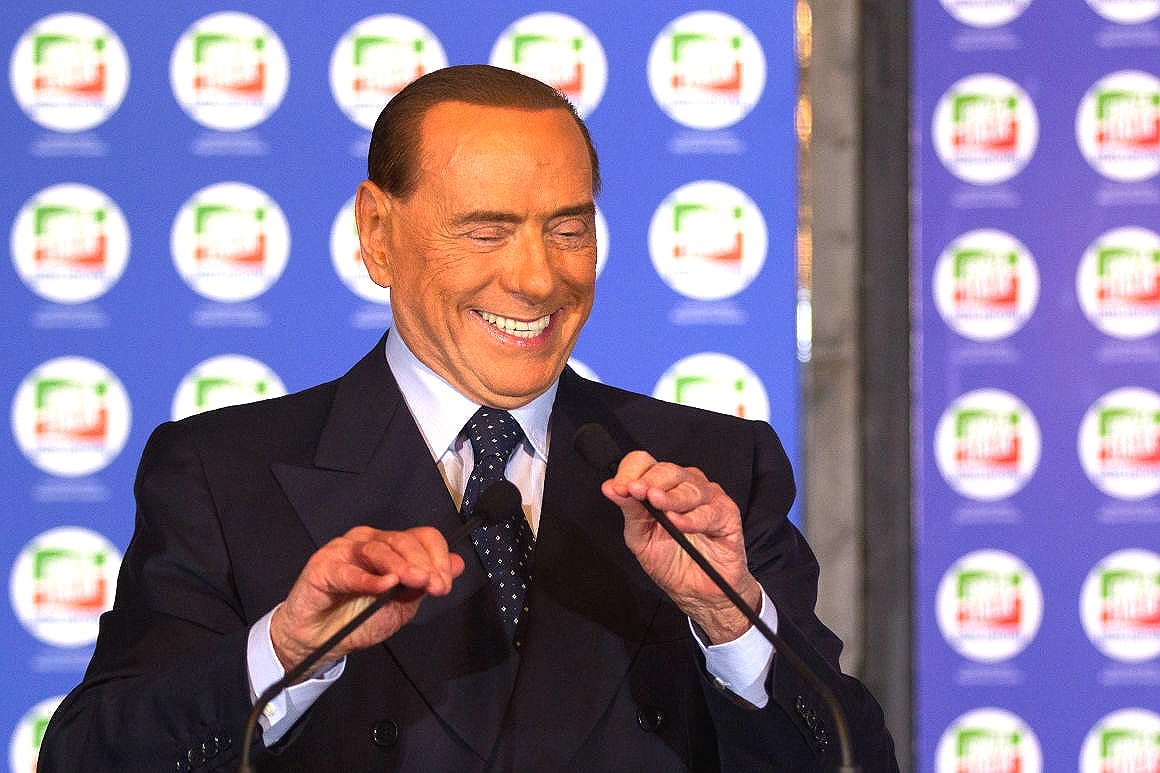 Ο Silvio Berlusconi και το χειρότερο λίφτινγκ που είδαμε τελευταία - Φωτογραφία 1