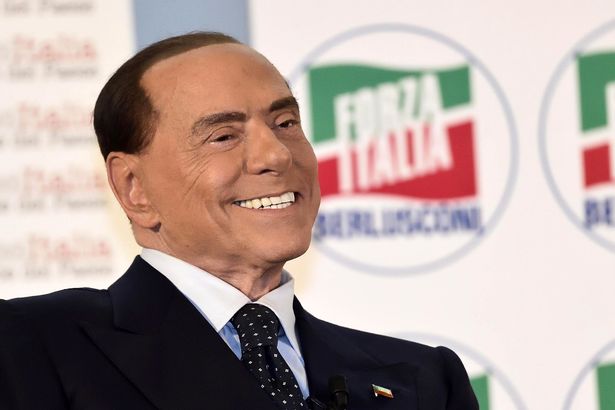 Ο Silvio Berlusconi και το χειρότερο λίφτινγκ που είδαμε τελευταία - Φωτογραφία 2