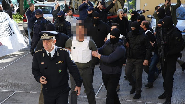 Ποινικές διώξεις για σωρεία κακουργημάτων στους εννέα Τούρκους συλληφθέντες - Φωτογραφία 1