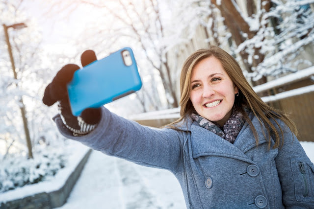 Facebook: Γιατί ζητά από τους χρήστες selfie φωτογραφίες τους - Φωτογραφία 2