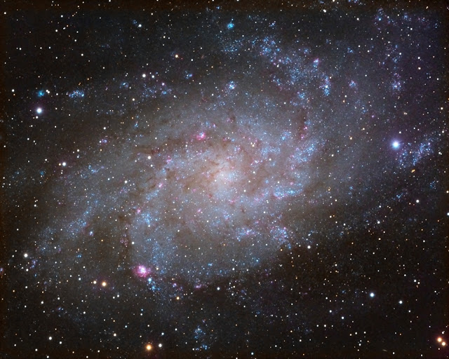 M33: Triangulum Galaxy - Φωτογραφία 1