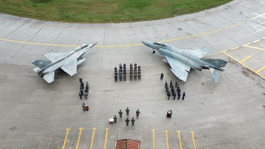 Οι 32 νέοι «Top Gun» της Πολεμικής Αεροπορίας (11 ΦΩΤΟ) - Φωτογραφία 8