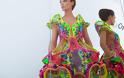 Αλγόριθμοι και 25.000 Σβαρόφσκι για ένα χάι τεκ φόρεμα - Φωτογραφία 1