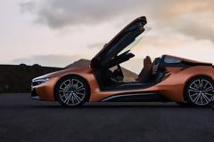 BMW i8 Roadster