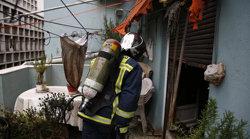Θεσσαλονίκη: Νεκρός 35χρονος άνδρας μετά από φωτιά σε διαμέρισμα - Φωτογραφία 1