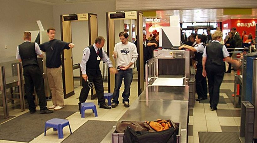 Γερμανοί για ελέγχους σε αεροδρόμια: Απετράπησαν άλλες 360 παράνομες αφίξεις από την Ελλάδα! - Φωτογραφία 1