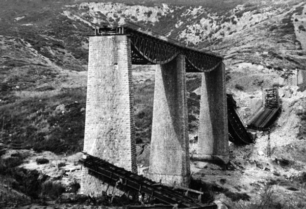 Η ανατίναξη της γέφυρας του Γοργοποτάμου (25-26 Νοεμβρίου 1942) - Φωτογραφία 6