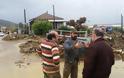 Κλιμάκιο του ΚΚΕ και ο βουλευτής Νίκος Μωραίτης περιόδευσαν στις πλημμυροπαθείς περιοχές του νομού Αιτωλνίας - Φωτογραφία 3