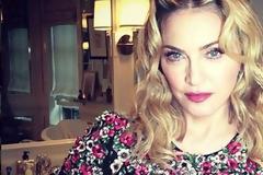 Madonna: Ταξίδεψε ξανά σε οικονομική θέση με πανάκριβες αποσκευές!