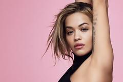 Rita Ora: Ποζάρει  και ρίχνει το Instagram!