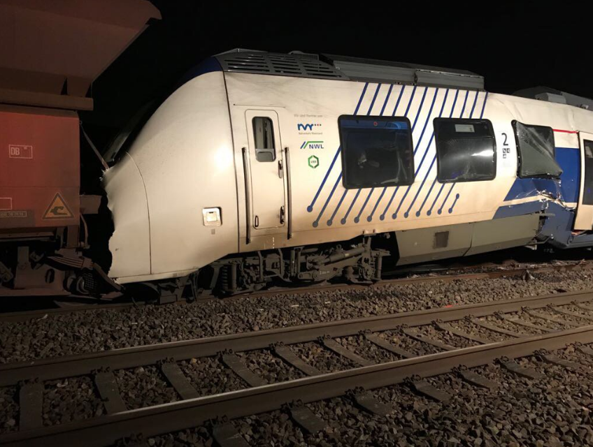 Γερμανία: Σύγκρουση τρένων με 50 τραυματίες κοντά στο Ντίσελντορφ - Φωτογραφία 2