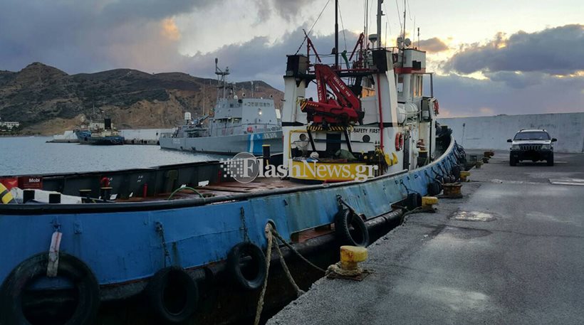 Χανιά: Ρεσάλτο από κομάντο του λιμενικού σε ναρκοσκάφος με 7 τόνους χασίς - Φωτογραφία 1