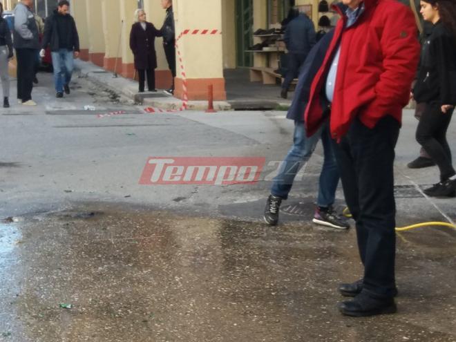 Πάτρα: Τουλάχιστον 25 μολότοφ κατά των Αστυνομικών στην πορεία για τον Γρηγορόπουλο - Βίντεο Ντοκουμέντο - Φωτογραφία 7