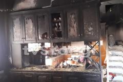 Φθιώτιδα: Σπίτι παραδόθηκε στις φλόγες - Πρόλαβαν και βγήκαν τα παιδιά