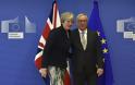 Αγωνία για το Brexit: Συνάντηση Γιούνκερ-Μέι στις 7 το πρωί