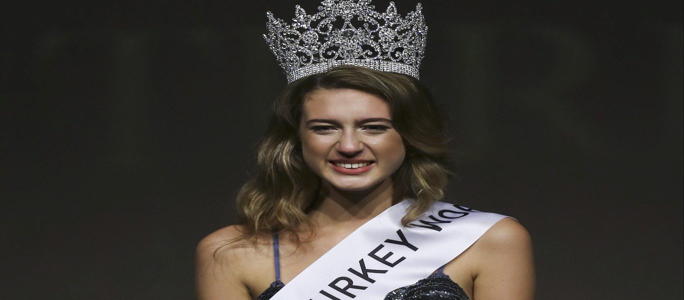 Αντιμέτωπη με ποινή φυλάκισης η Miss Τουρκία 2017 - Φωτογραφία 1